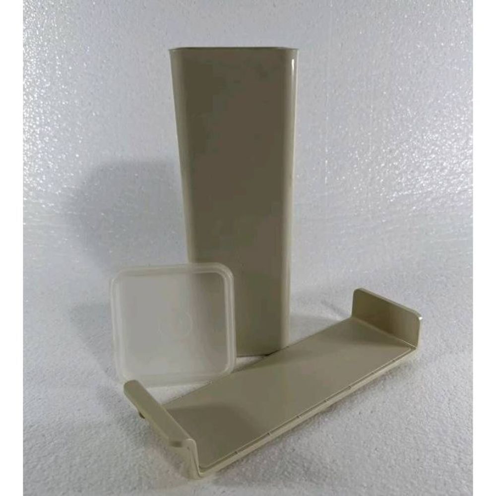 Tupperware Vintage Velveeta Cheese Cracker Keeper #1696-1 w/ Tray & Lid